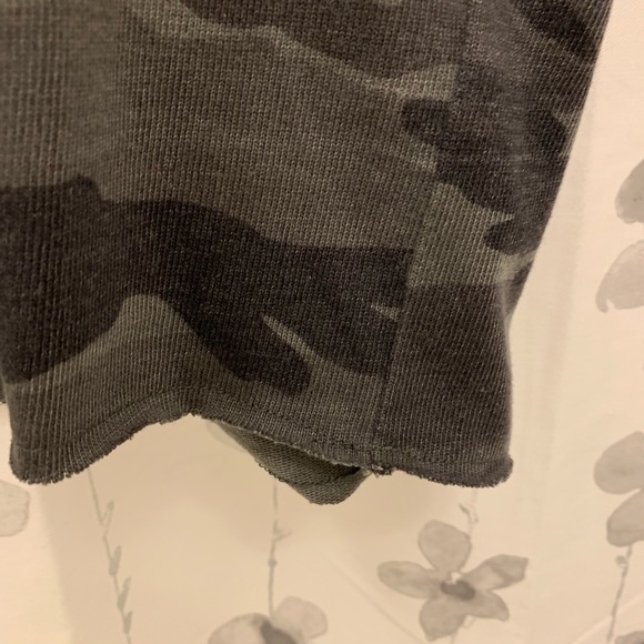 Splendid Camo Sweater Dress - Picture 4 of 5